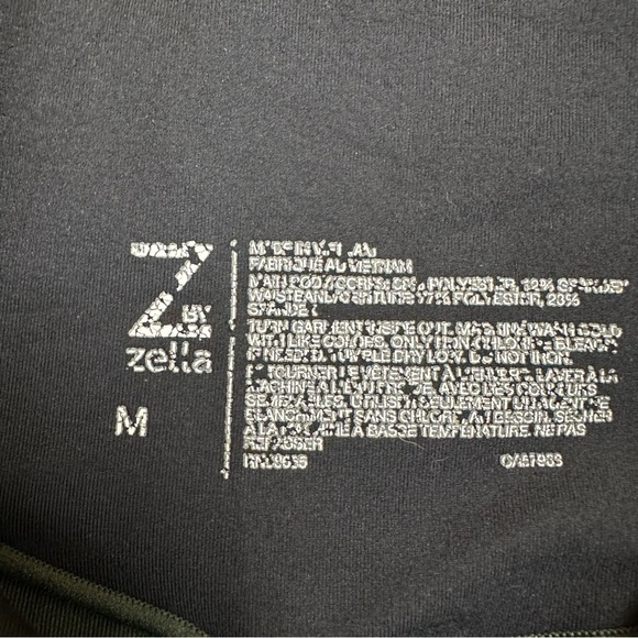 Zella Maternity Teal and Black Cropped Leggings size Medium Pockets - Picture 4 of 4